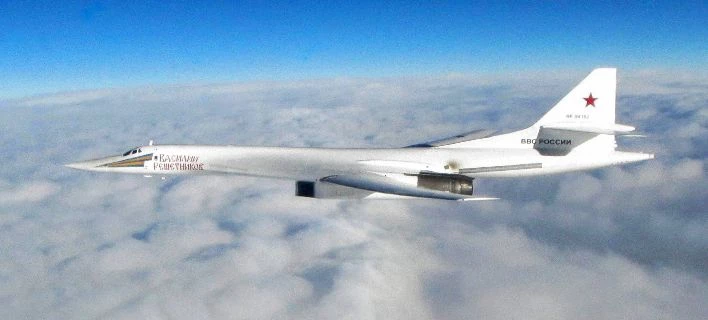 Ρωσικά πολεμικά αεροσκάφη πλησίασαν μια ανάσα από την Αλάσκα – Για τρίτη φορά αυτόν τον μήνα